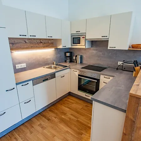 Apartment Happy Aich 4 By Alpenidyll *