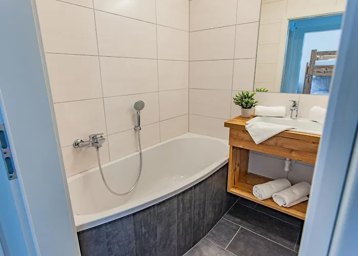 Happy 4 By Alpenidyll Aich (Styria)